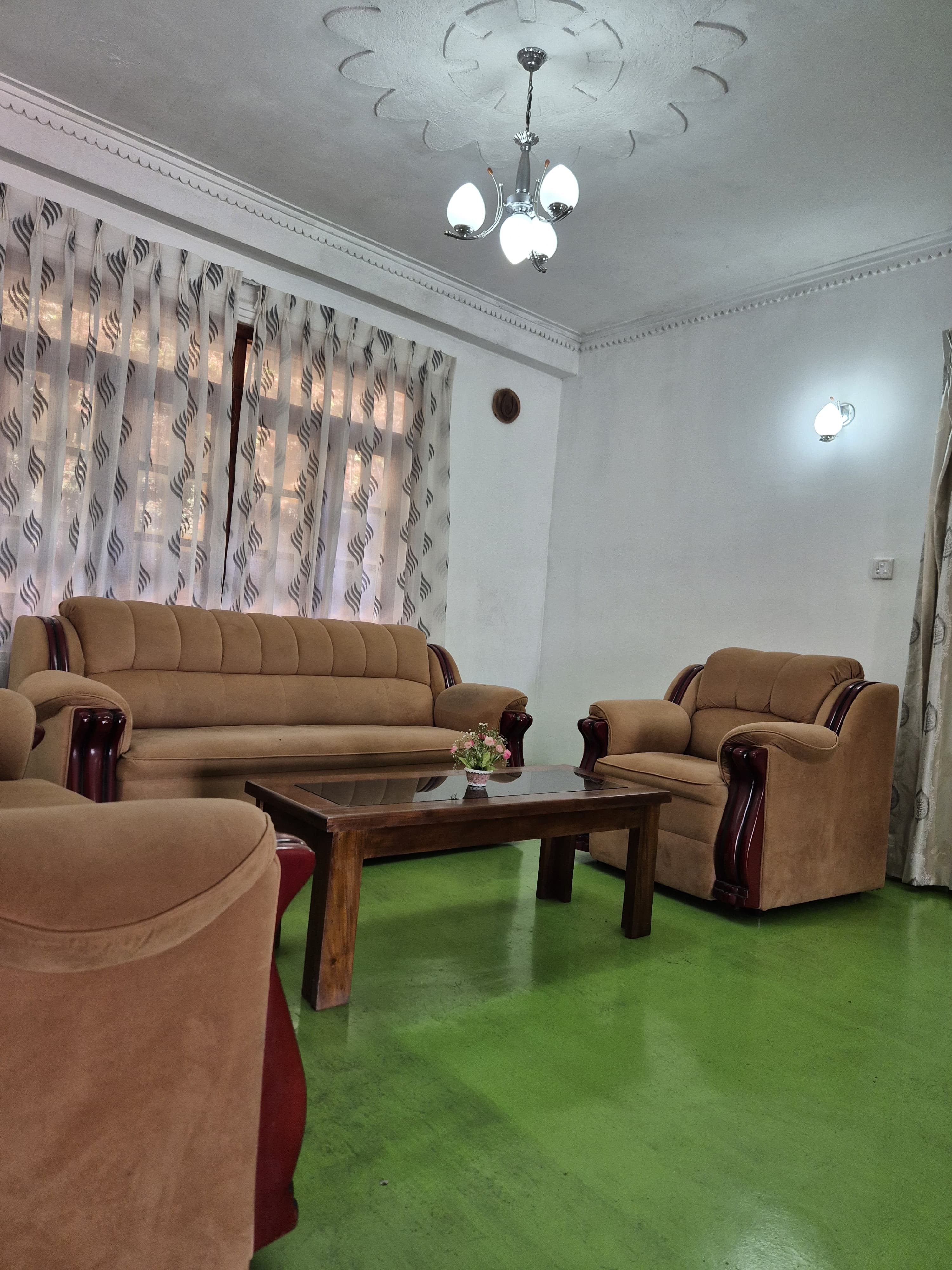 Velvet Vintage Villa - Image 21