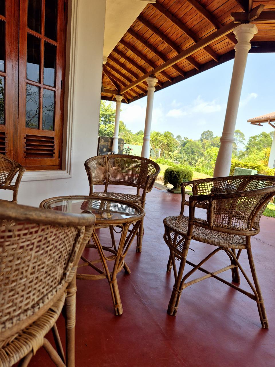 Velvet Vintage Villa - Image 7